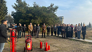 YANGINA MÜDAHALE VE YANGIN SÖNDÜRÜCÜLERİNİN KULLANIMI TATBİKATI GERÇEKLEŞTİRİLDİ