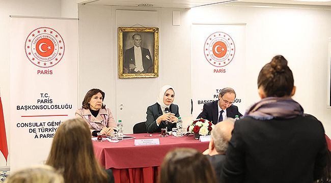 BAKAN GÖKTAŞ, FRANSA'DAKİ TÜRK VATANDAŞLARIYLA BULUŞTU
