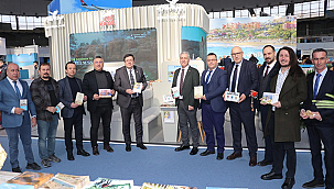 ÇANAKKALE BELGRAD'DA TANITILIYOR