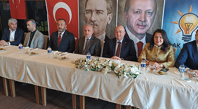AK PARTİDE BAYRAMLAŞMA