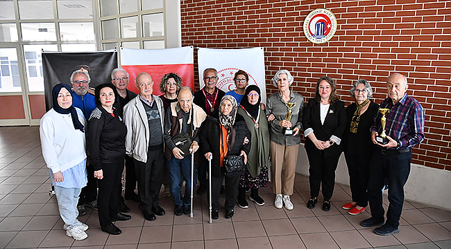 ALTIN YILLAR YAŞAM MERKEZİ SPORCULARI 18 MART SATRANÇ TURNUVASINA KATILDI