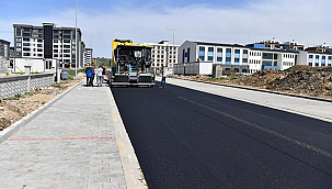 KARACAÖREN MEVKİİNDE ASFALTLAMA ÇALIŞMALARI GERÇEKLEŞTİRİLİYOR