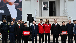 KUTSAL EMANETLER DEVİR TESLİM TÖRENİ YAPILDI