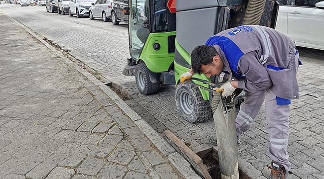 YAĞIŞ ÖNCESİ RUTİN IZGARA TEMİZLİK ÇALIŞMALARI YÜRÜTÜLDÜ