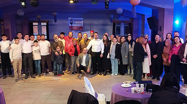 ZAFER PARTİLİ GENÇLERDEN RAMAZAN EĞLENCESİ