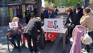 "Ekrem İmamoğlu'na Özgürlük" İmza Kampanyası 22 Nisan'a Uzatıldı