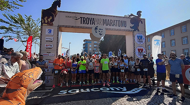KENTTE, TROYA YARI MARATONU HEYECANI