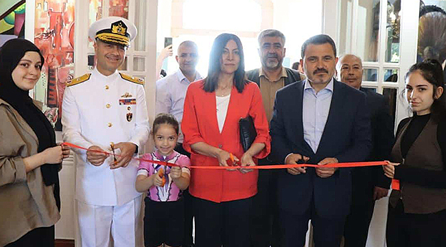 AKÇANSA GÜZEL SANATLAR LİSESİ RESİM SERGİSİ AÇILIŞI GERÇEKLEŞTİ