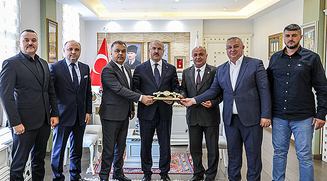 ÇANAKKALE'DE YAĞLI GÜREŞLER TEK ÇATI ALTINDA TOPLANIYOR