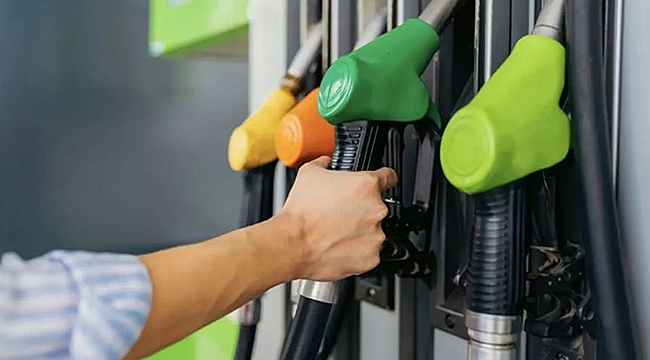 MOTORİNE GECE YARISI ZAM GELDİ