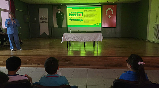 ÖĞRENCİLER ATIK YÖNETİMİNE İLİŞKİN BİLGİLENDİRİLDİ