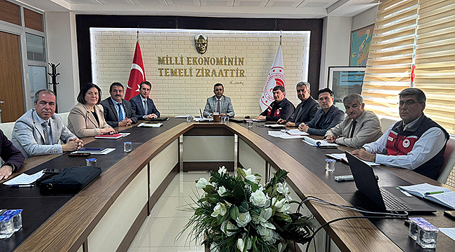 ŞUBE VE İLÇE MÜDÜRLERİ DEĞERLENDİRME TOPLANTISI YAPILDI
