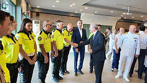 DENİZ POLİS EVİNDE BAYRAMLAŞMA TÖRENİ