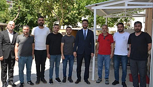 İL SAĞLIK MÜDÜRÜ BAŞTÜRK'TEN PERSONELE BAYRAM ZİYARETİ