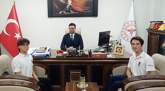 MİLLİ SPORCULARDAN İL SAĞLIK MÜDÜRÜNE ZİYARET