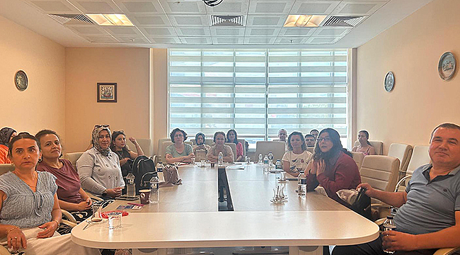 SAĞLIK PERSONELİNE ÇEVRİMİÇİ EĞİTİM VERİLDİ