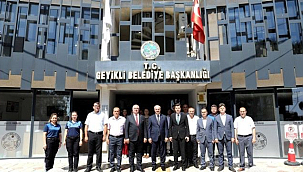VALİ TORAMAN'DAN GEYİKLİ BELEDİYESİNE ZİYARET