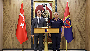 VALİ TORAMAN'DAN JANDARMAYA KURULUŞ YILI ZİYARETİ