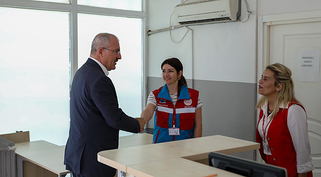 VALİ TORAMAN'DAN VAKIF ZİYARETİ