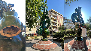 ÇANAKKALE'NİN SİMGESİ AT BAŞLI TESTİ HEYKELİ ONARILDI