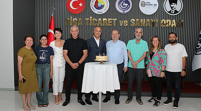 ERKAN BİLEN'E DOĞUM GÜNÜ SÜRPRİZİ