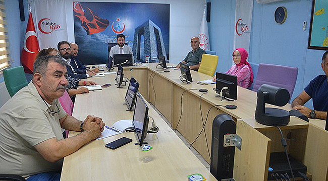 İLAÇ VE TIBBİ CİHAZ FAALİYETLERİ ÇANAKKALE'DE DEĞERLENDİRİLDİ