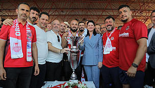 KIRKPINAR'DA TAHT YİNE ORHAN OKULU'NUN