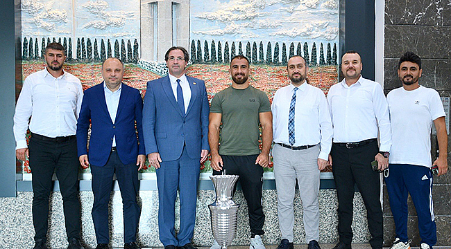 KIRKPINAR FİNALİSTİNDEN ÇOMÜ'YE ZİYARET