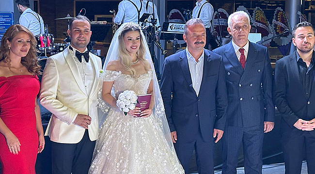 Onlar erdi muradına