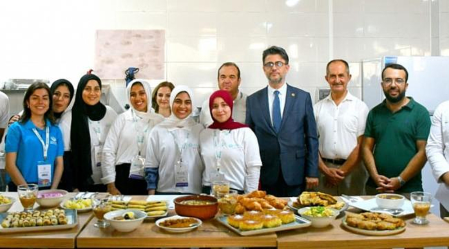 TÜRKÇE YAZ OKULU'NDA GASTRONOMİ BULUŞMASI