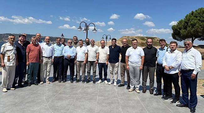 AK PARTİ ÇANAKKALE İL BAŞKANLIĞI'NDAN DİYANET-SEN İLE HAMİDİYE TOPYALARINDA BULUŞMA