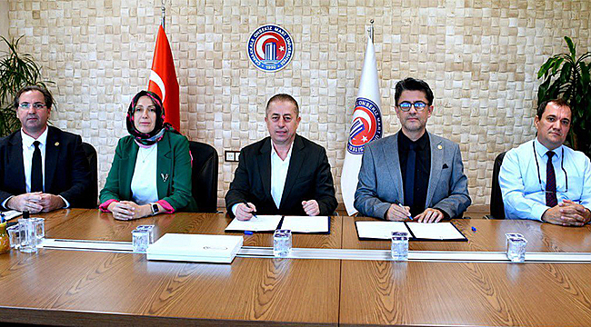 ÇOMÜ VE ÇESOB ARASINDA İŞ BİRLİĞİ PROTOKOLÜ İMZALANDI