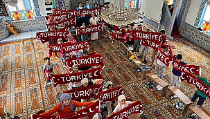 ÇOMÜ VE MÜFTÜLÜKTEN ÇOCUKLARA SÜRPRİZ