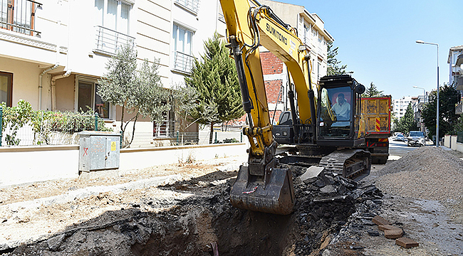 DR. İBRAHİM BAKAN SOKAK'TA ALTYAPI YENİLENİYOR