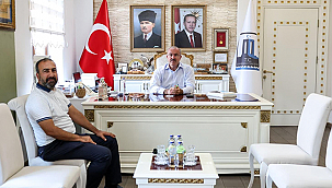 EĞİTİM BİR-SEN ŞUBE BAŞKANI RESUL CAN'DAN VALİ TORAMAN'A ZİYARET