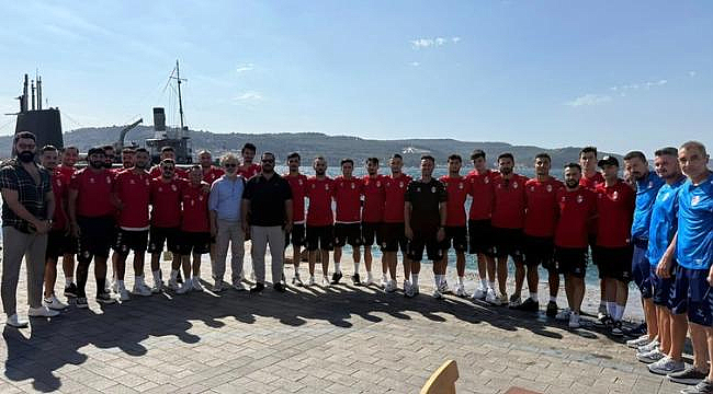 HALKIN TAKIMI SOKAKTA: ÇANAKKALESPOR ESNAFLA BULUŞTU