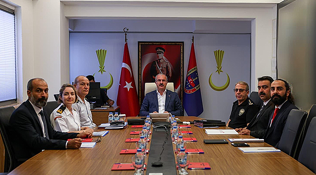 İL JANDARMA KOMUTANLIĞI'NDA ASAYİŞ DEĞERLENDİRME TOPLANTISI GERÇEKLEŞTİRİLDİ