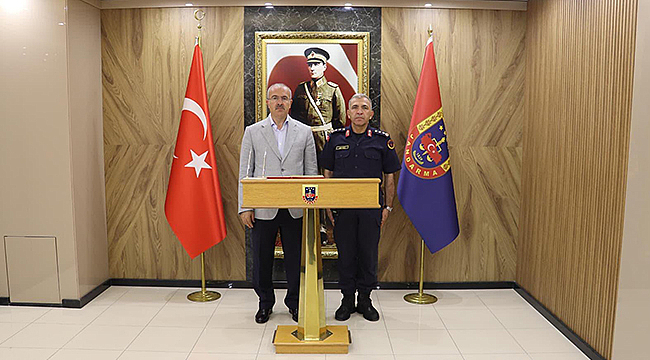 VALİ TORAMAN'DAN İL JANDARMA KOMUTANI AKYÜZ'E HAYIRLI OLSUN ZİYARETİ