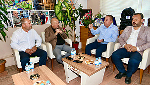 AK PARTİ HEYETİNDEN ESNAF ODALARINA ZİYARET