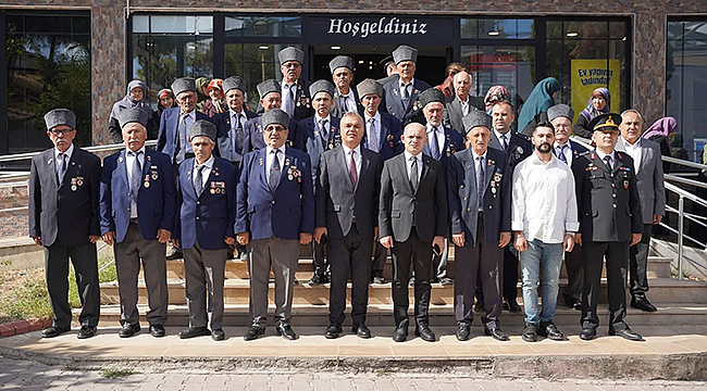 BAŞKAN HARUN ARSLAN'DAN GAZİLER GÜNÜ MESAJI