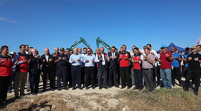 ÇANAKKALE’DE ÇELTİK HASADI PROGRAMI GERÇEKLEŞTİRİLDİ