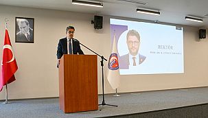 ÇOMÜ'DE 2025–2026 AKADEMİK YILI, YENİ SPOR KOMPLEKSİNDE TÖRENLE AÇILDI