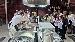 DARDANOS MUTFAK AKADEMİSİ'NDE ÇOCUKLAR İÇİN RENKLİ MAKARNA ATÖLYESİ