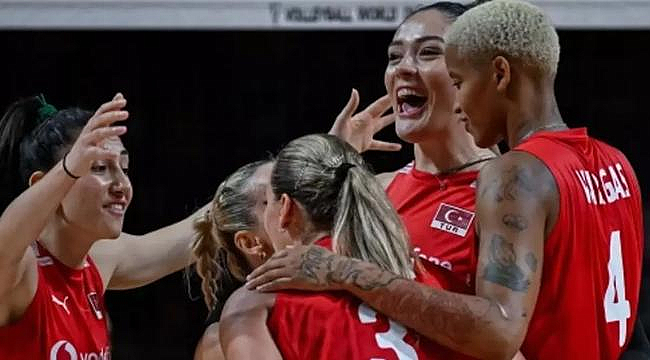 FİLENİN SULTANLARI TARİH YAZDI: DÜNYA ŞAMPİYONASI'NDA FİNALDEYİZ