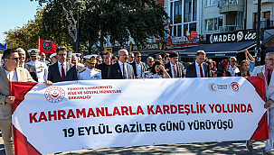 GAZİLER GÜNÜ YÜRÜYÜŞÜ DÜZENLENDİ