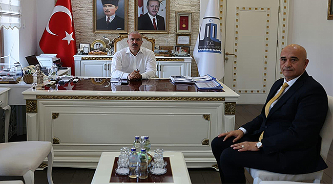 İL SAĞLIK MÜDÜRÜ GÖRGÜLÜ'DEN VALİ TORAMAN'A ZİYARET