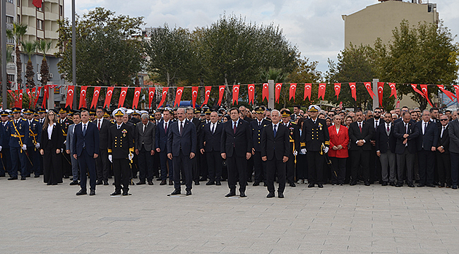 29 EKİM CUMHURİYET BAYRAMI ÇELENK SUNMA TÖRENİ GERÇEKLEŞTİRİLDİ