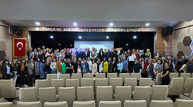 "BİR İNSAN İKİ MUCİZE" KONULU ÖĞRETMEN SEMİNERİ GERÇEKLEŞTİRİLDİ