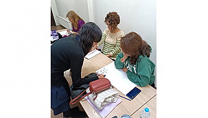 ÇANAKKALE BELEDİYESİ YAZAR VE SANATÇI EVİ'NDE YENİ DÖNEM ATÖLYELERİ BAŞLADI