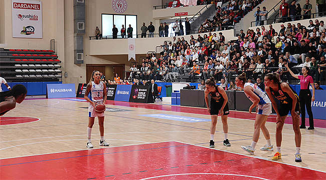 ÇANAKKALE SPORCU GELİŞİM MERKEZİ'NDE İLK MAÇ HEYECANI